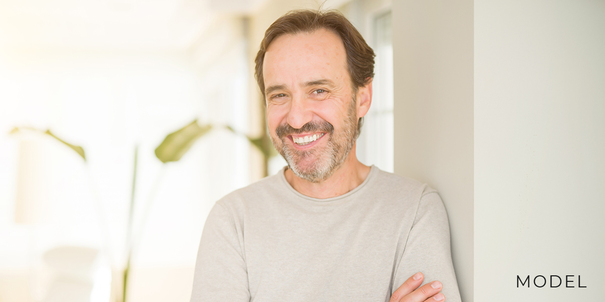 Male model for dental implants.